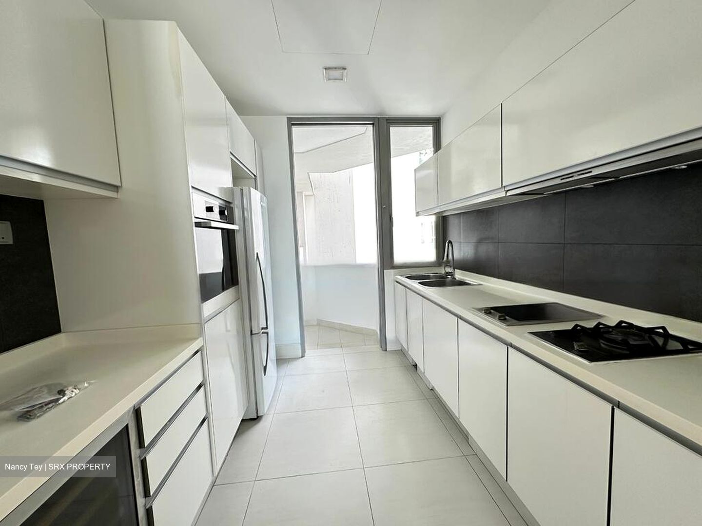 The Oceanfront @ Sentosa Cove (D4), Condominium #458116941